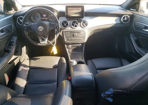 2016 Mercedes-Benz Cla 250 z USA, uszkodzony, nr VIN WDDSJ4EB7GN313024